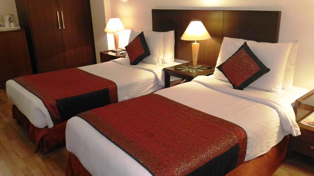 Fabhotel Goodwill Gk 1 Ню Делхи Екстериор снимка