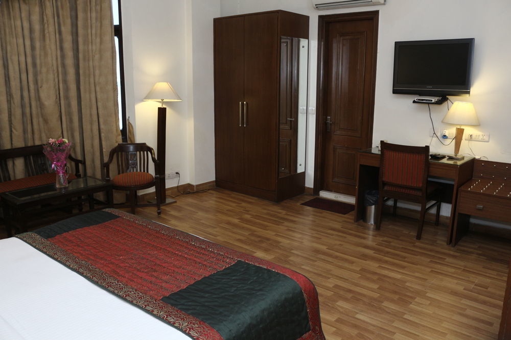 Fabhotel Goodwill Gk 1 Ню Делхи Екстериор снимка
