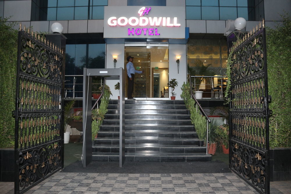 Fabhotel Goodwill Gk 1 Ню Делхи Екстериор снимка